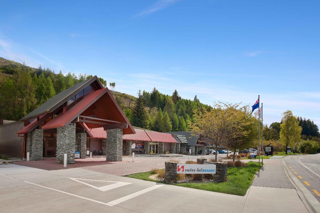 Swiss-Belresort Coronet Peak