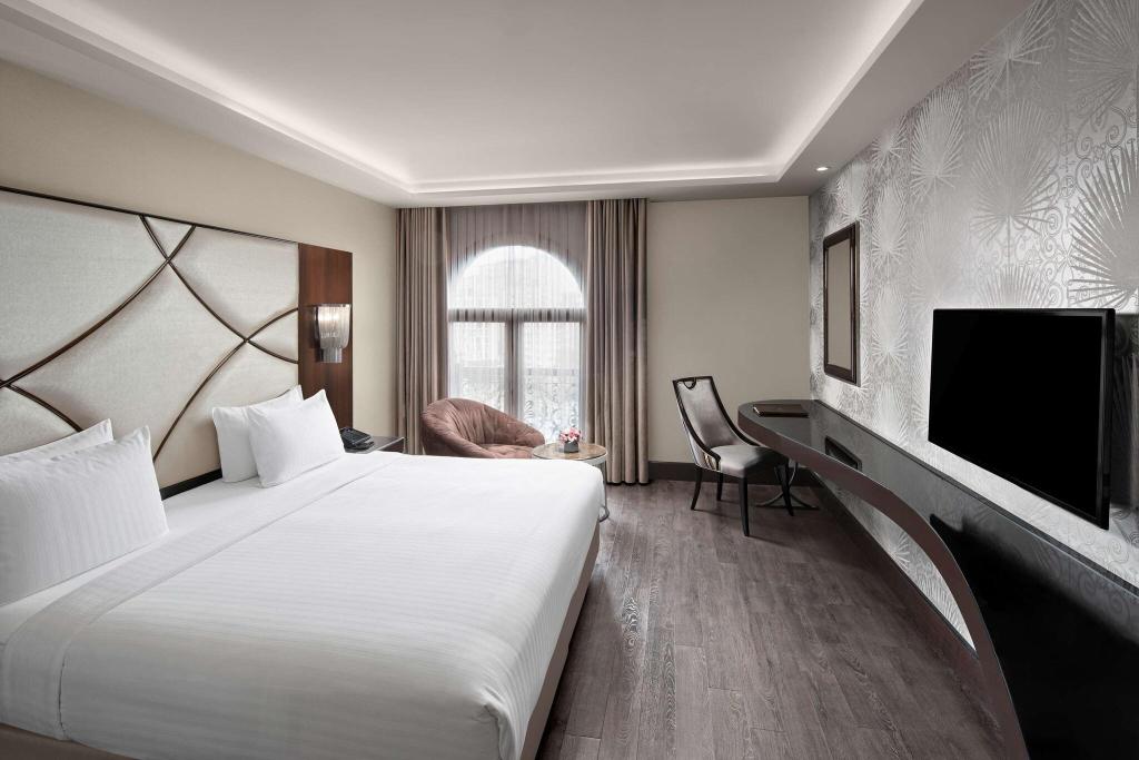 DoubleTree By Hilton Istanbul Gayrettepe