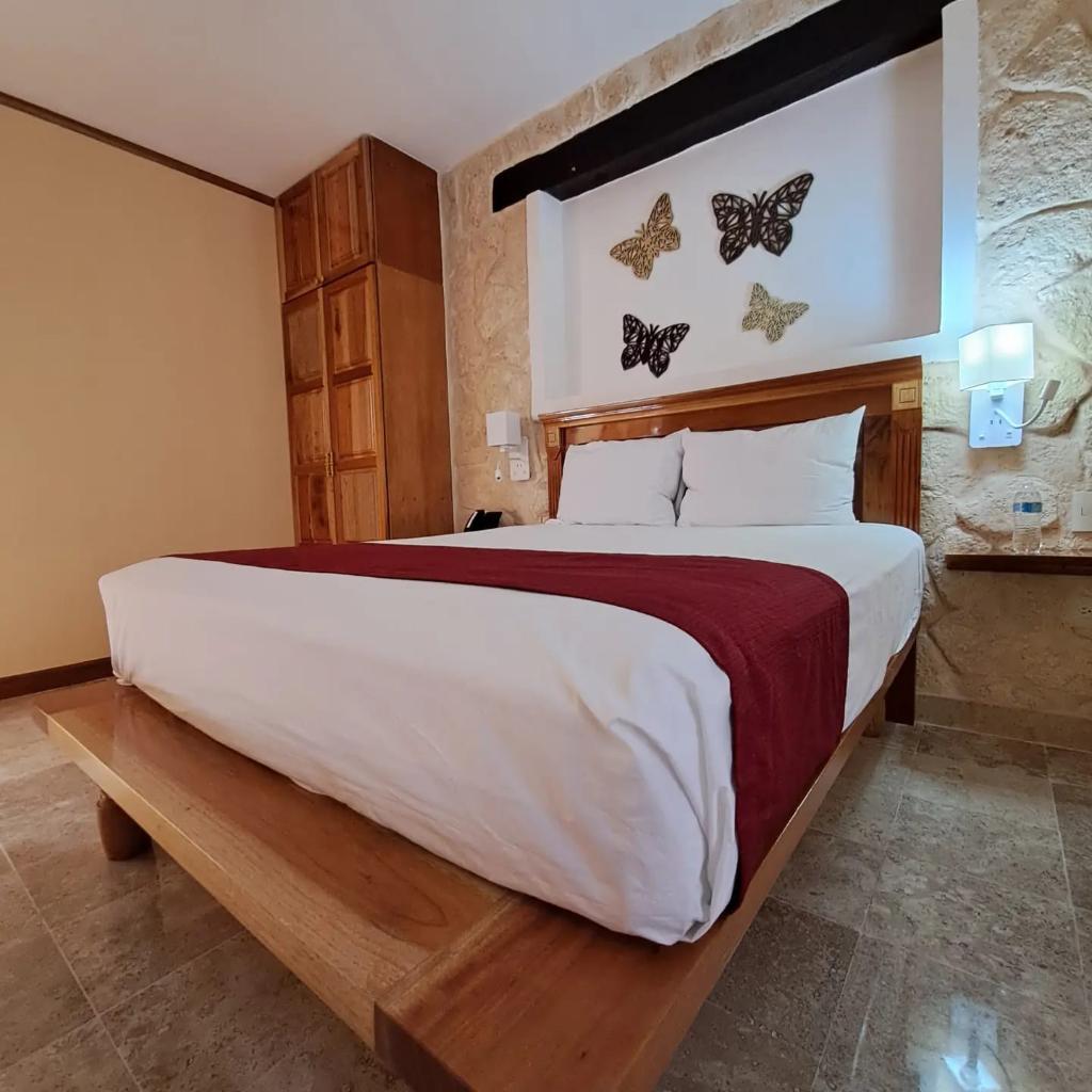 Cancun International Suites