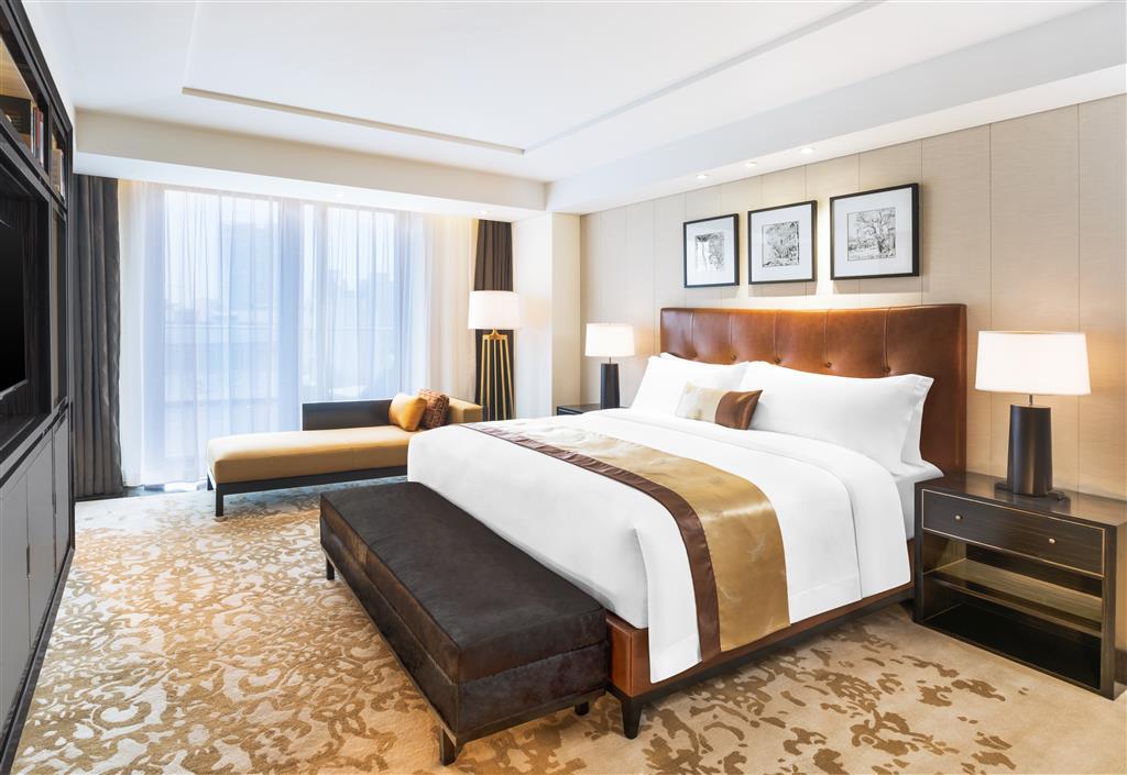 The Grand Mansion, a Luxury Collection Hotel