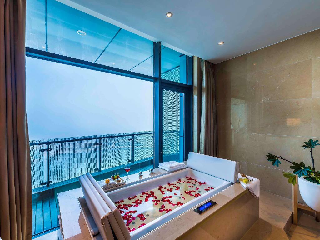 Grand Mercure Qingdao Qinglong