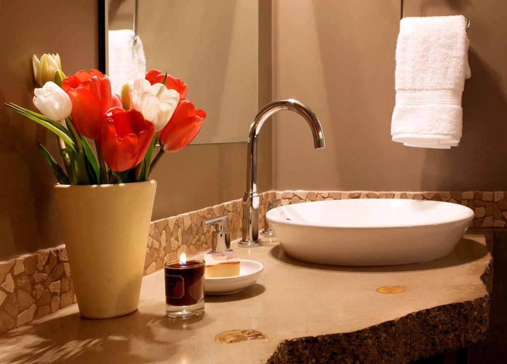 Solara Resort & Spa