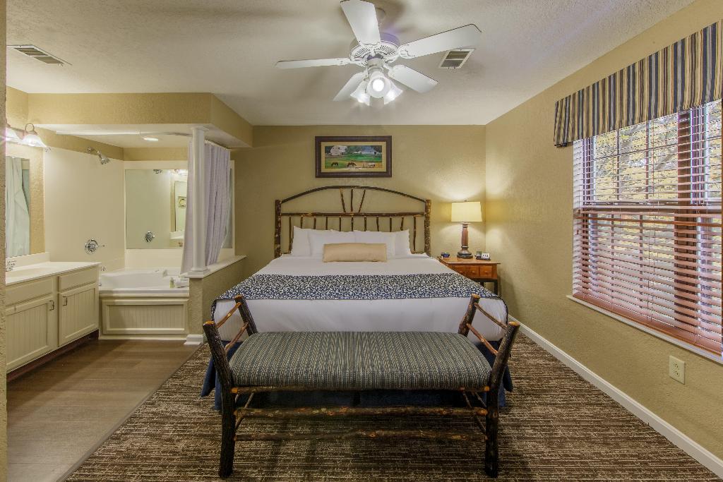 Holiday Inn Club Vacations Oak 'n Spruce Resort