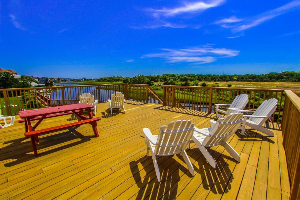 Riverview Resort Condominium