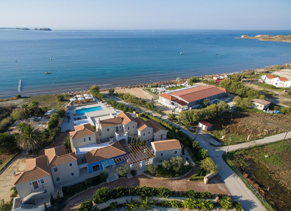 Costa Rossa Boutique Hotel