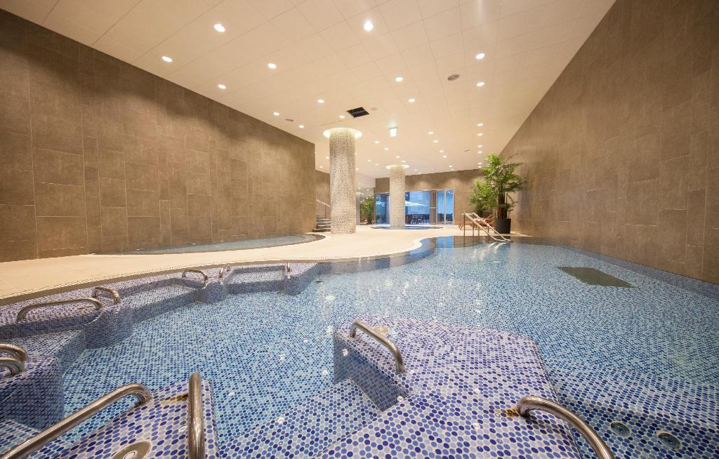 Brown Suites Jeju Hotel Resort - Sports and Entertainment