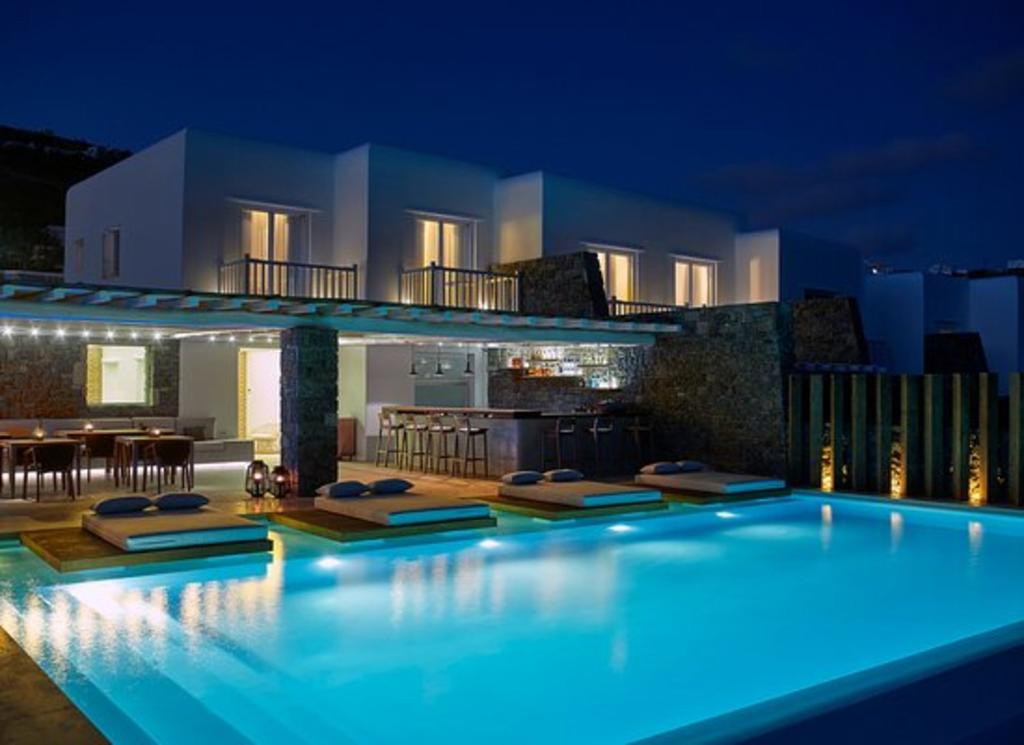 Bill & Coo Coast Suites -The Leading Htls