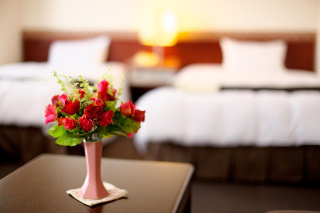 Kochi Sunrise Hotel