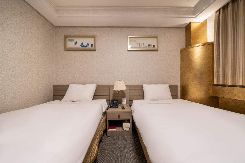 Samwon Plaza Hotel