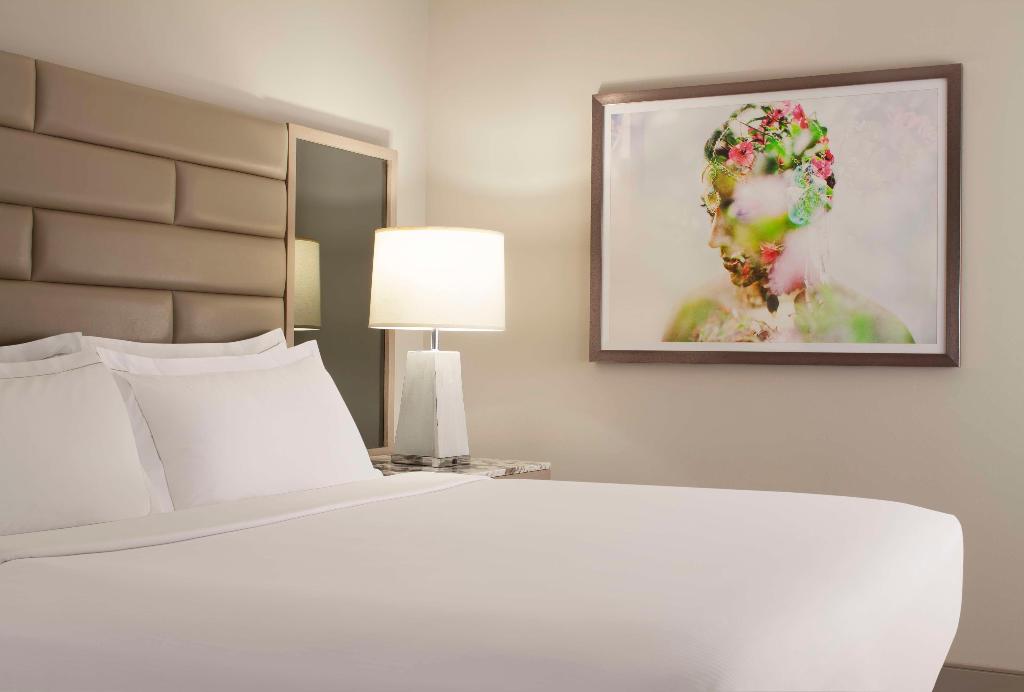 hotel-thumb