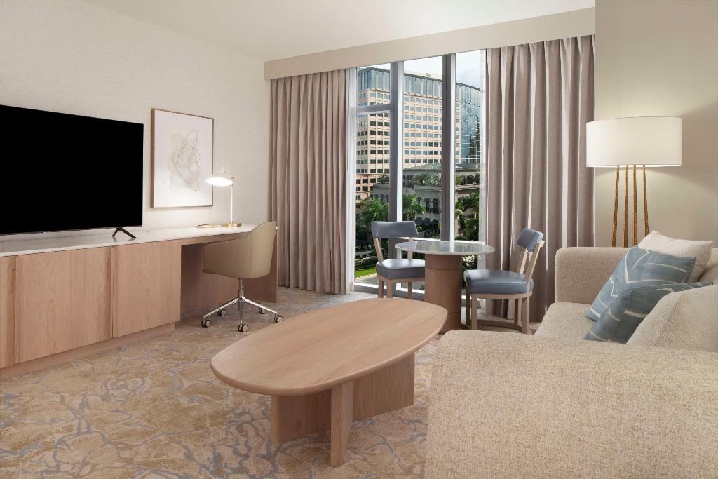 hotel-thumb