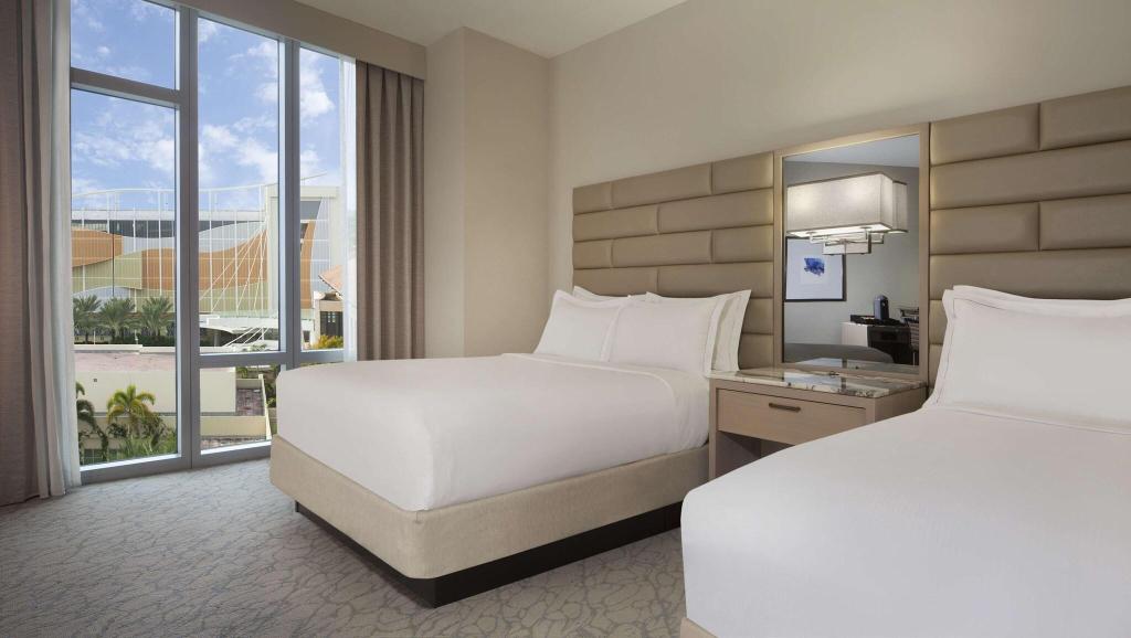 hotel-thumb