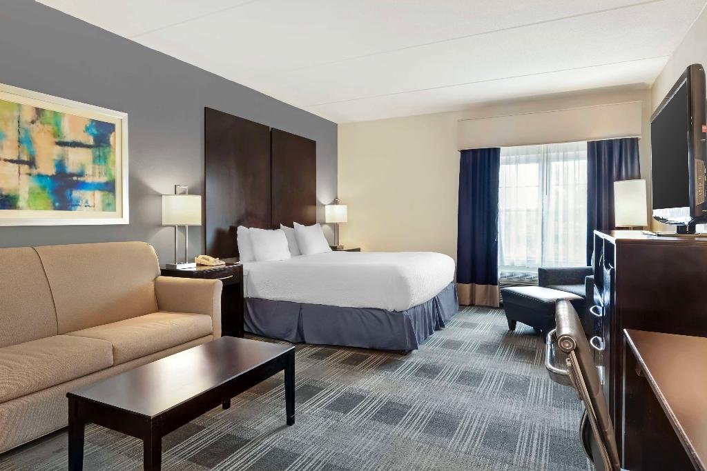 Best Western Hartford Hotel & Suites