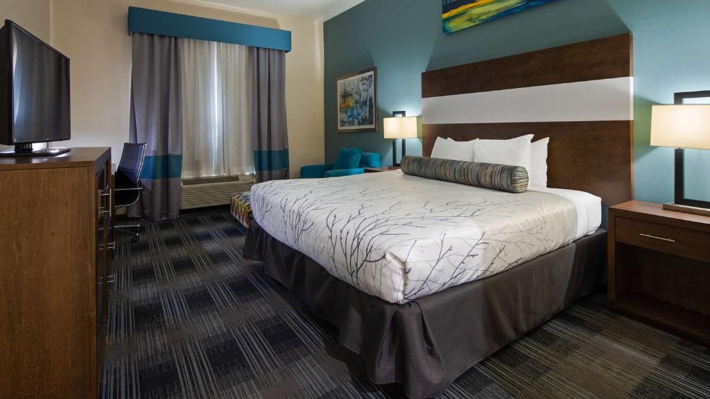 Best Western Plus The Inn & Suites At Muskogee