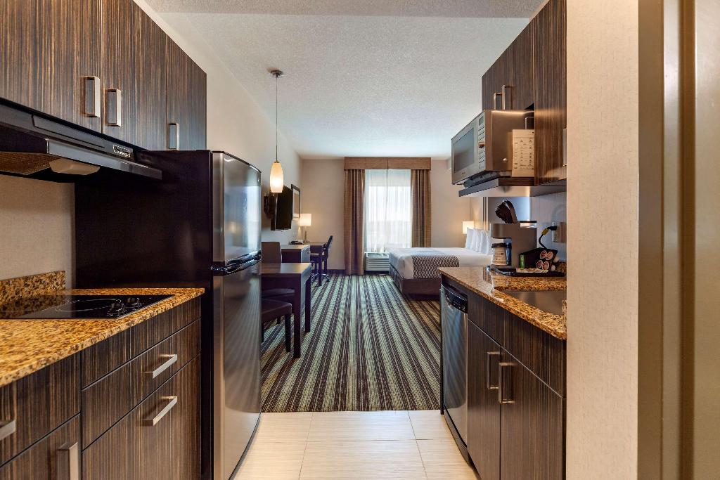 Best Western Plus Drayton Valley All Suites