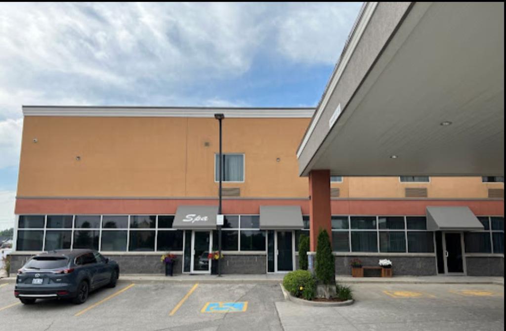 Best Western Plus Fergus Hotel