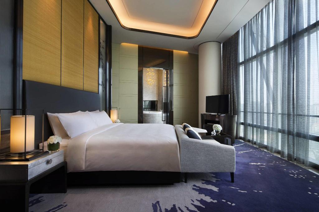 JW Marriott Hotel Shenzhen Bao'an