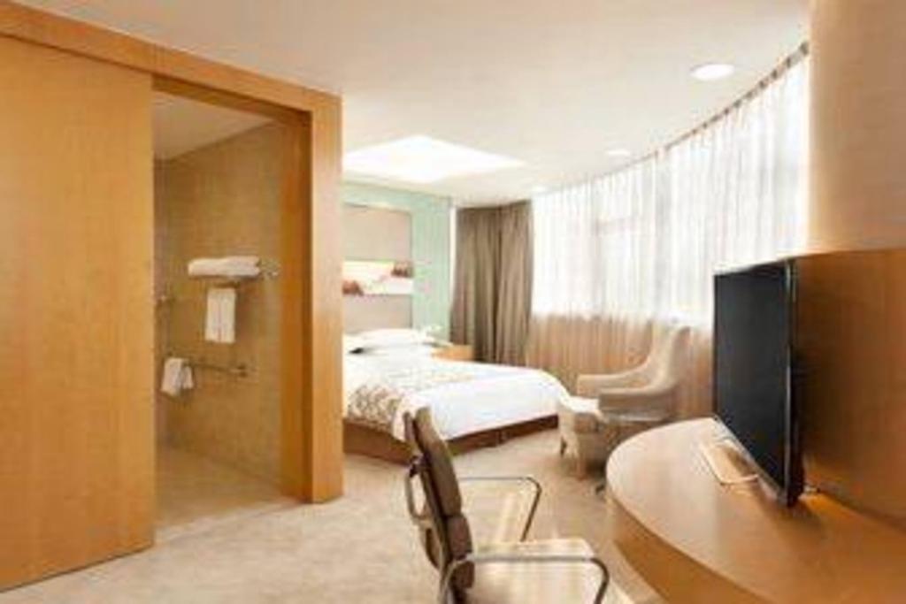 Ramada Plaza Chuzhou