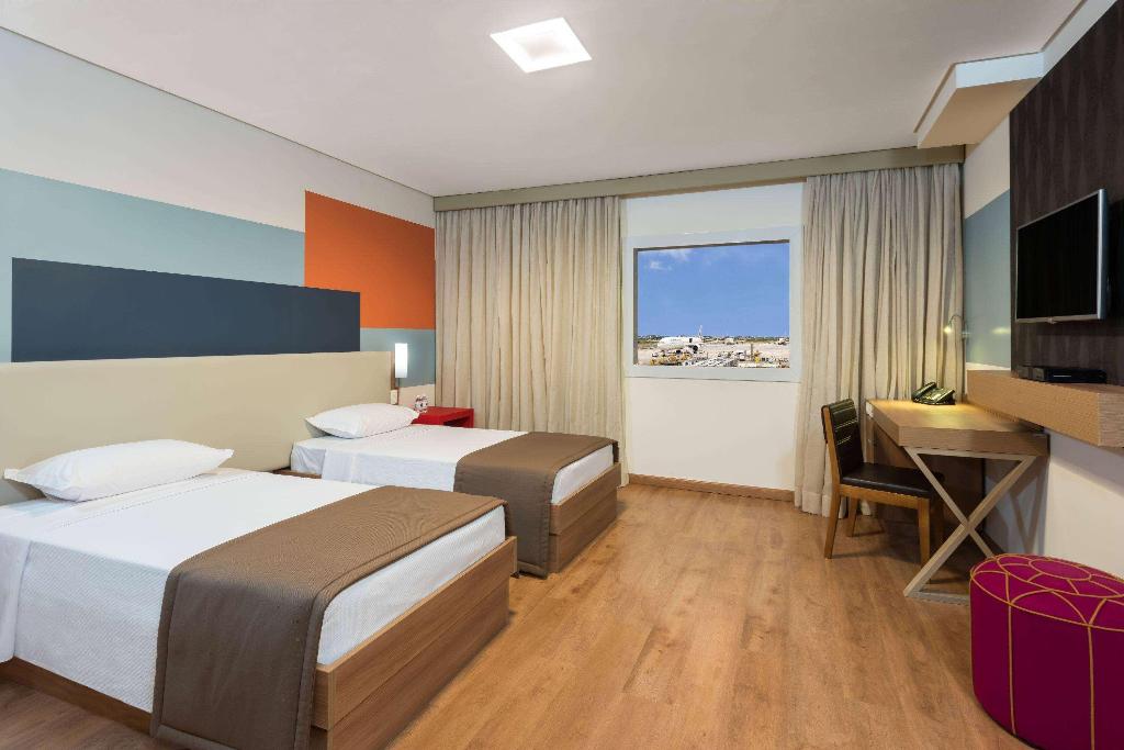 hotel-thumb