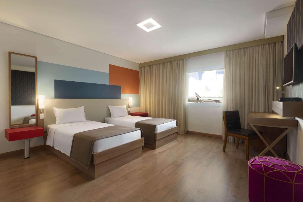 hotel-thumb