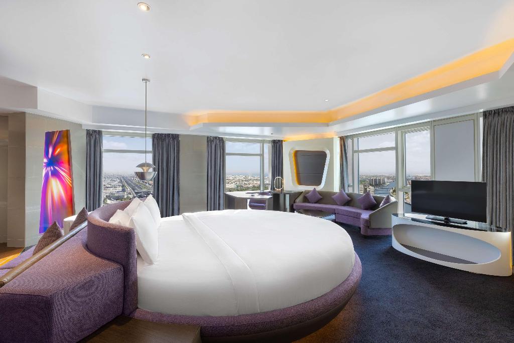 hotel-thumb