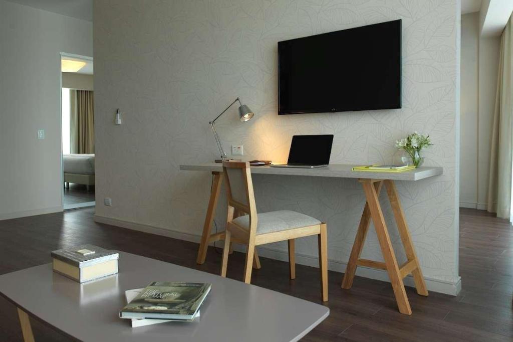 DAZZLER POLO HOTEL