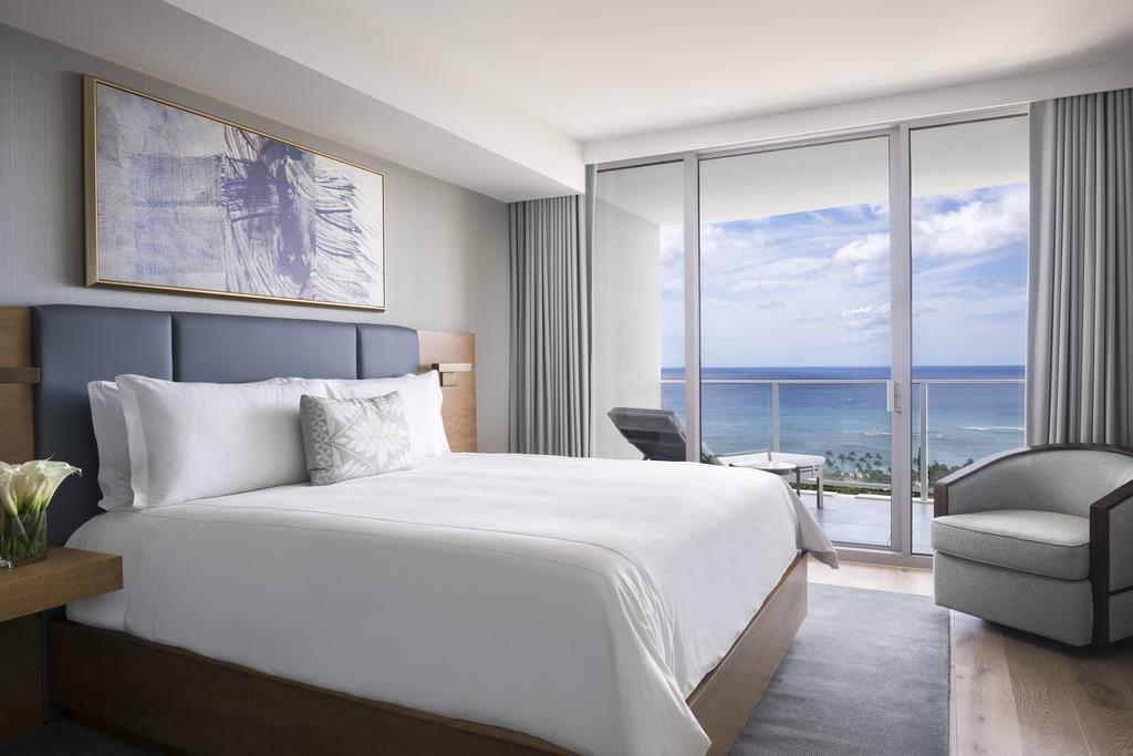The Ritz-Carlton Residences, Waikiki Beach
