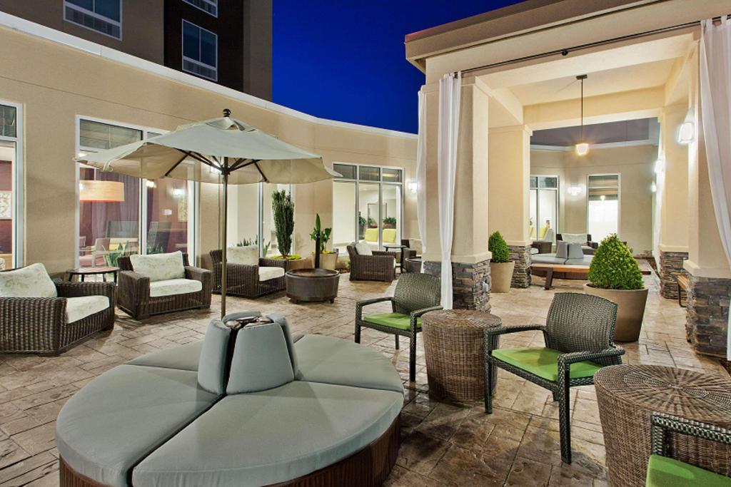 HILTON GARDEN INN EASTCHASE - Montgomery AL 7665 Eastchase Pkwy. 36117