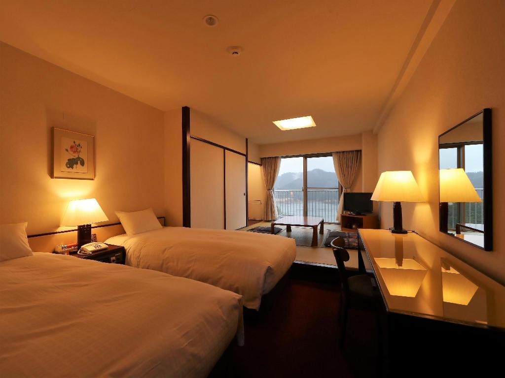 Resorpia Kumihama Resort