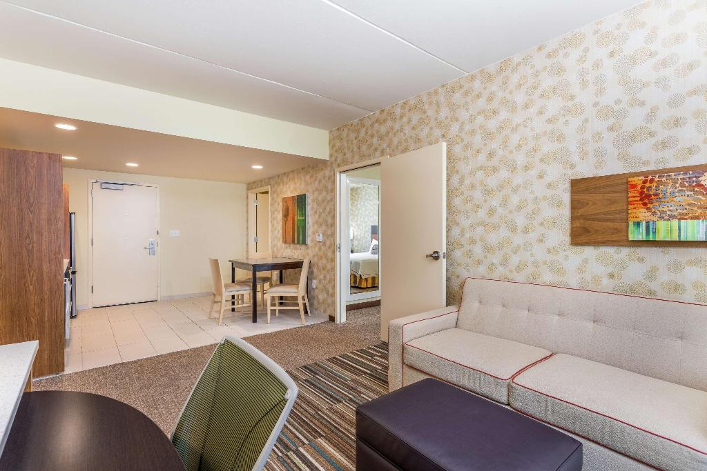 Home2 Suites by Hilton Albany Airport/Wolf Rd