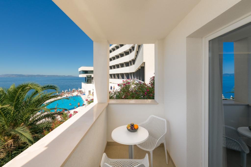 Medora Auri Family Beach Hotel