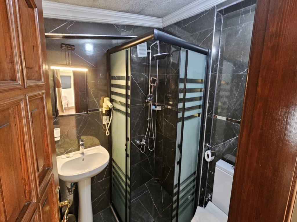 Ottoman Elegance Hotel
