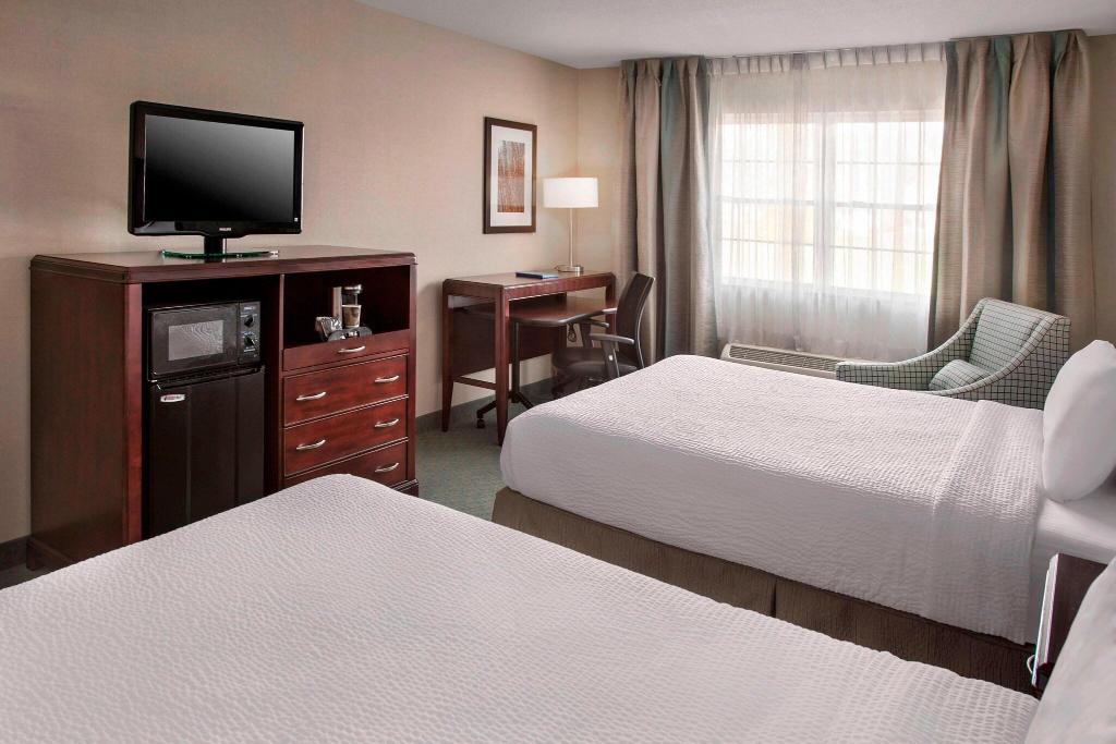 Fairfield Inn & Suites Great Barrington Lenox/Berk