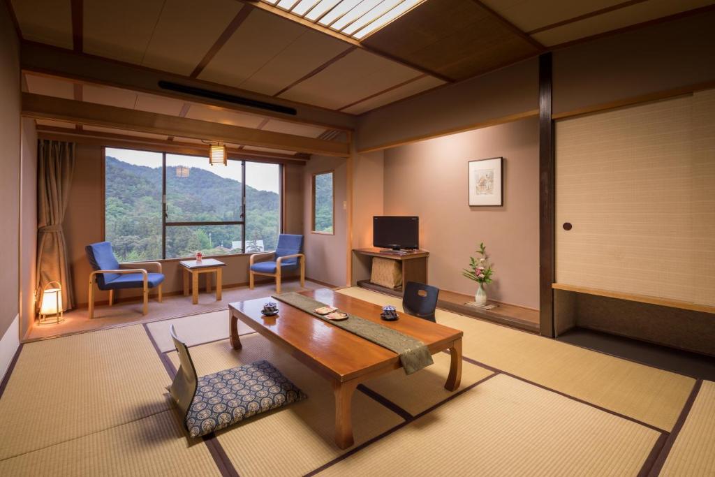 Hotel Senshukaku