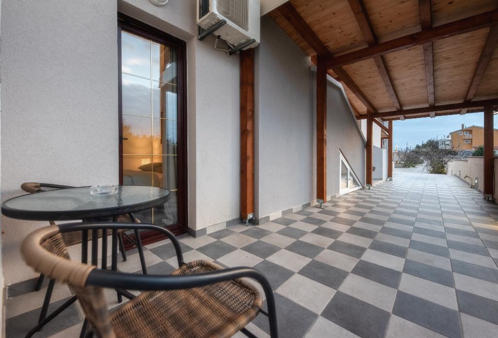 Aparthotel Plat