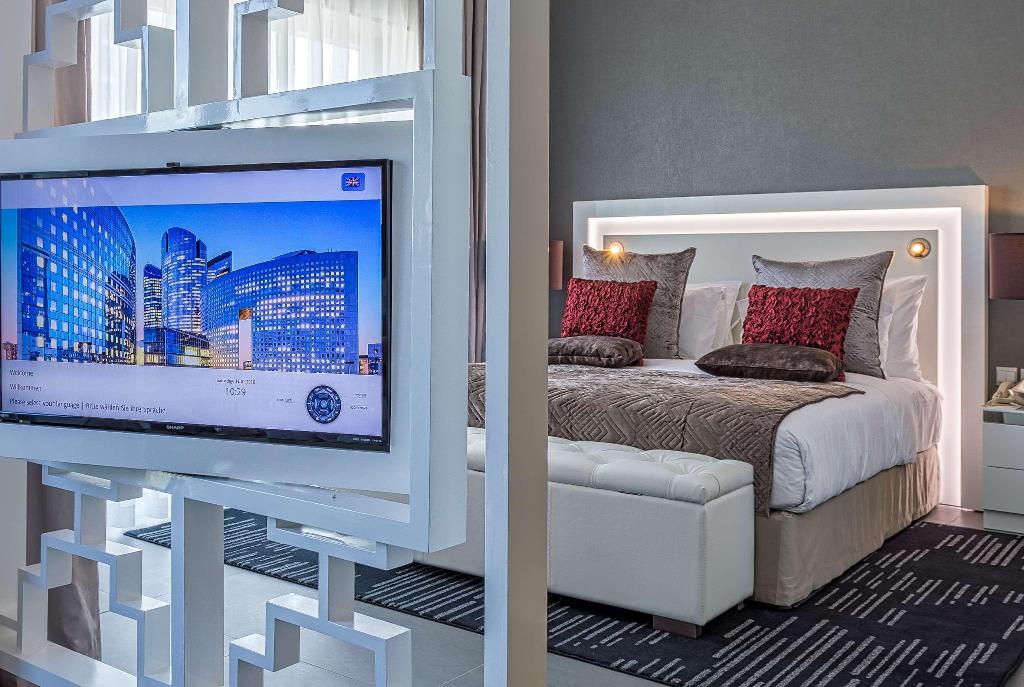 hotel-thumb