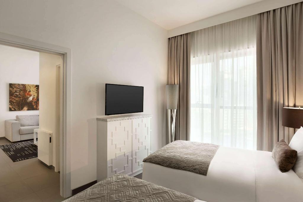 hotel-thumb