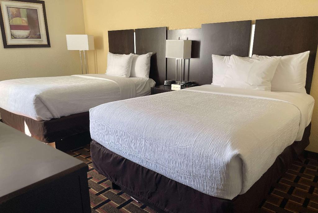 Comfort Inn Dunmore - Scranton East