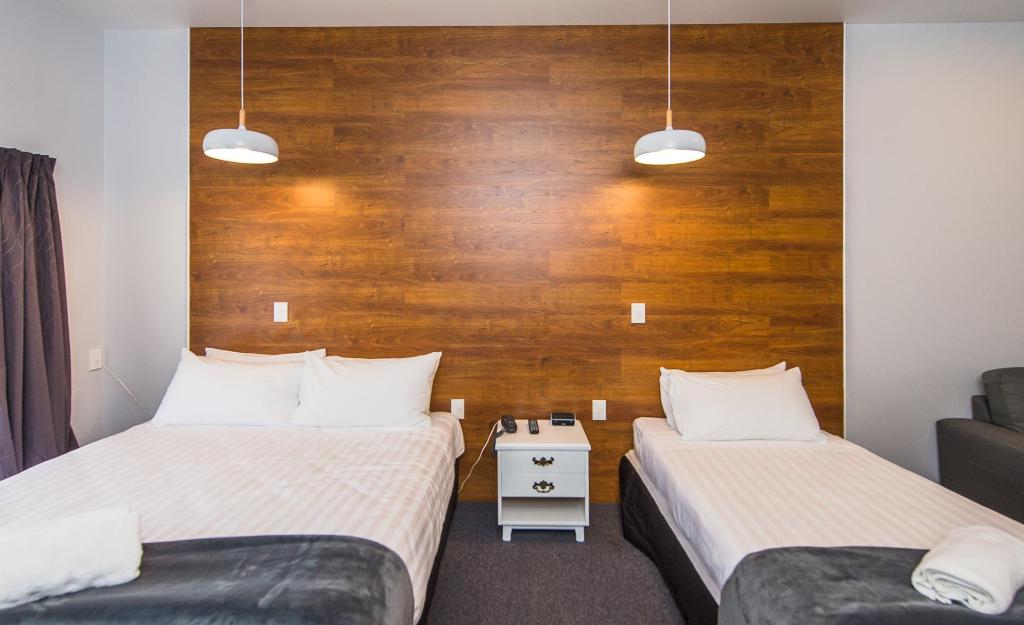 Burwood Manor Motel