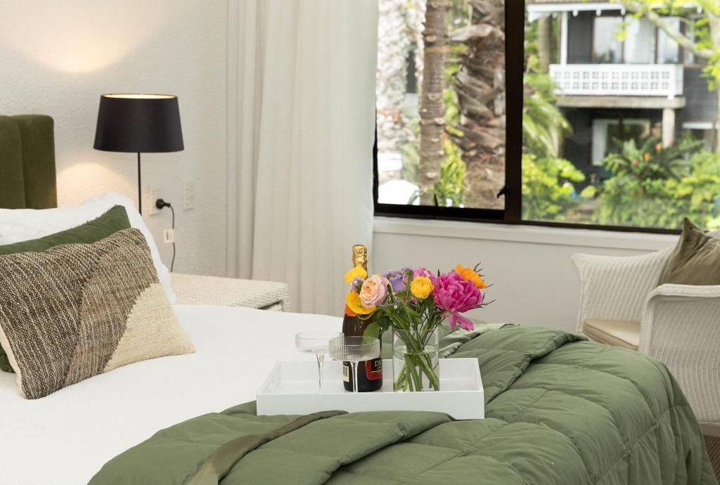 Emerald Inn on Takapuna Beach