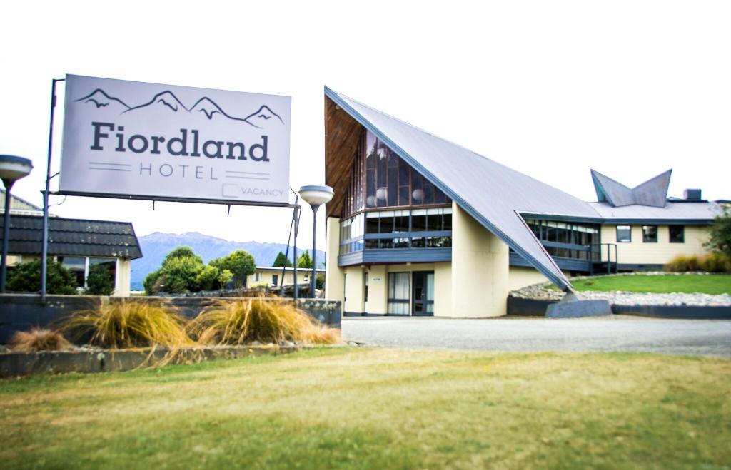 Fiordland Hotel
