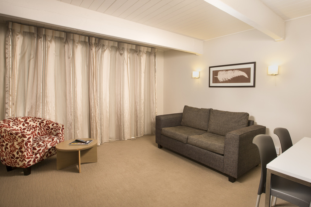 Lake Rotorua Hotel