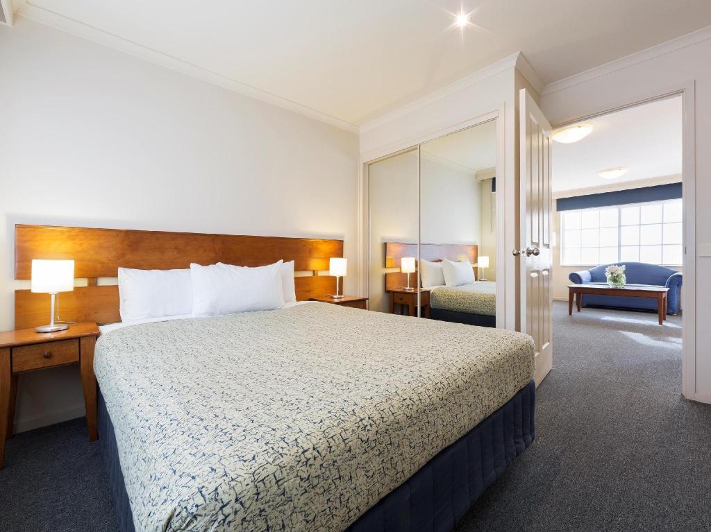 Canberra Parklands Central Apartment Hotel photo 31