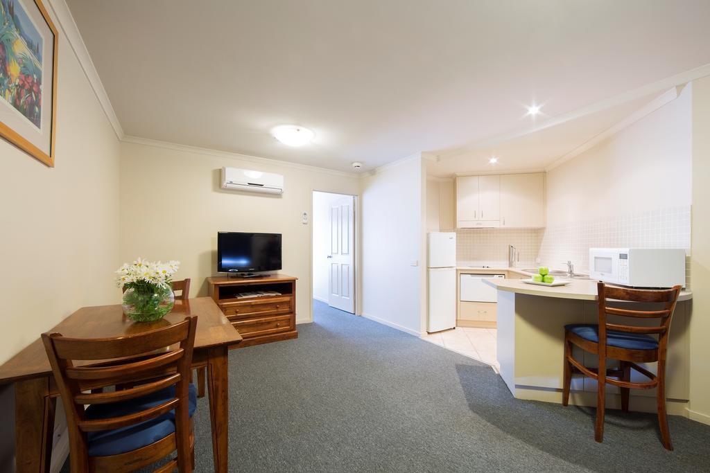Canberra Parklands Central Apartment Hotel photo 15