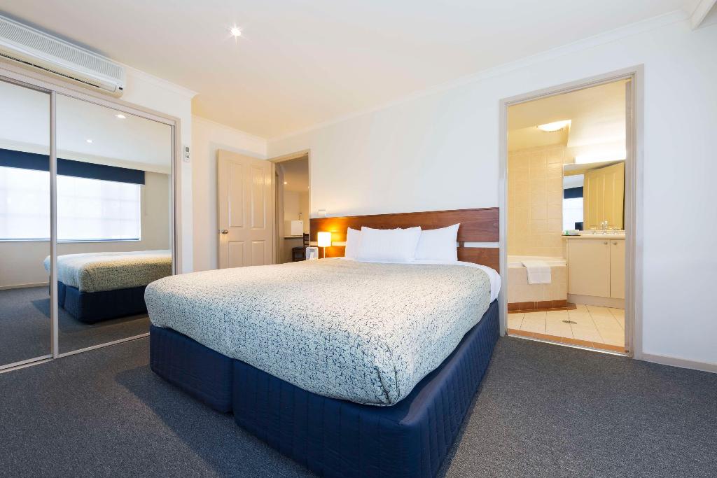 Canberra Parklands Central Apartment Hotel photo 18