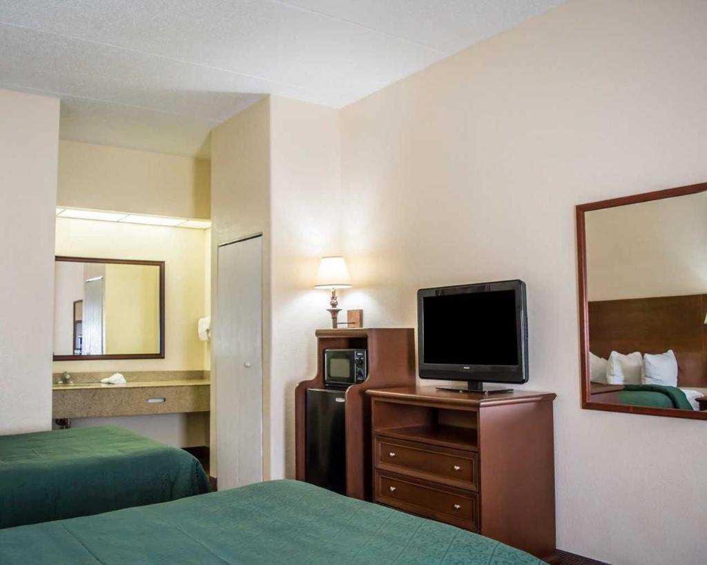 Quality Inn Weeki Wachee - Spring Hill