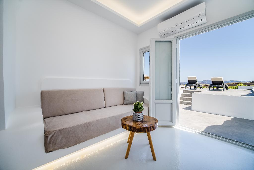 Serenita Luxury Suites