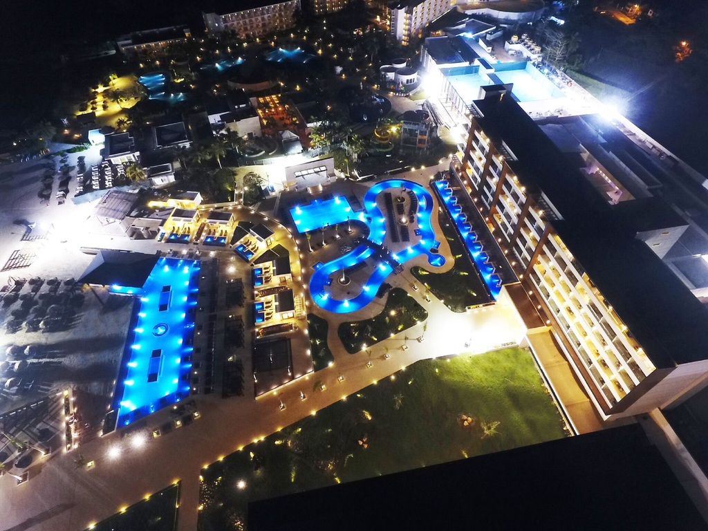 Royalton Blue Waters photo 71