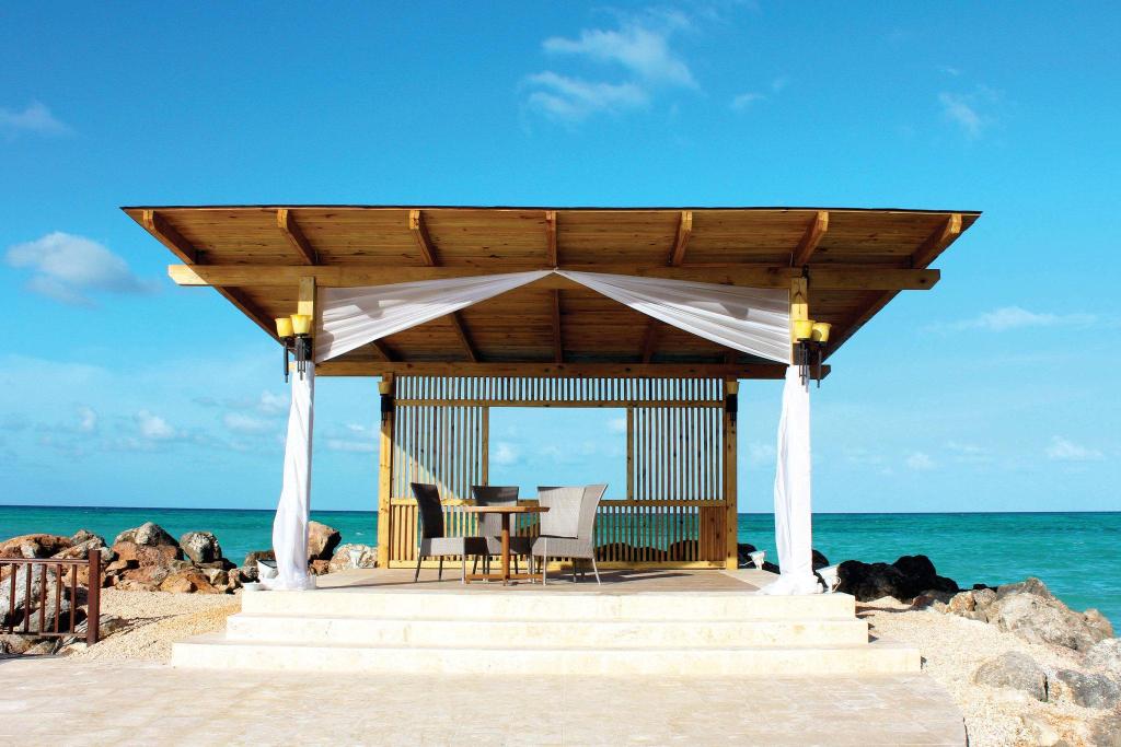 Royalton Blue Waters photo 184