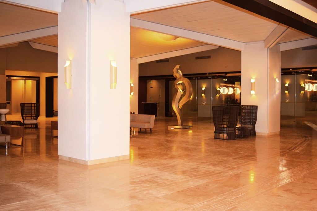 Royalton Blue Waters photo 95